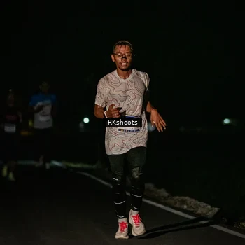 Runner Photo 5766397