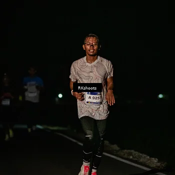 Runner Photo 5766398