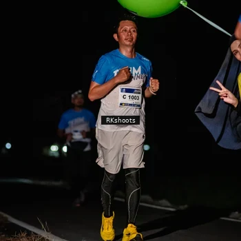 Runner Photo 5767002