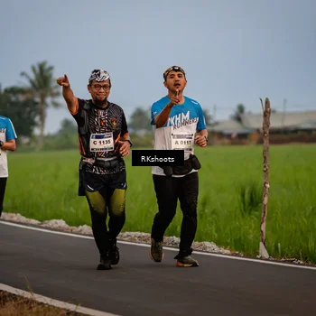 Runner Photo 5768028