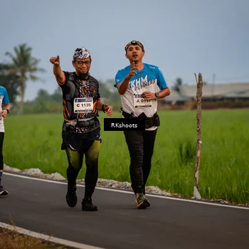 Runner Photo 5768035
