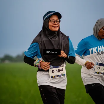 Runner Photo 5768059