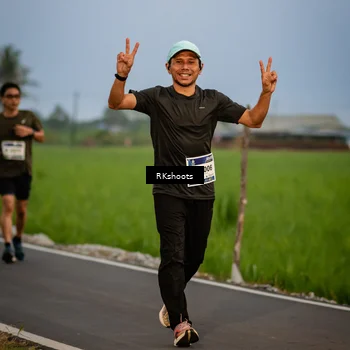 Runner Photo 5768078