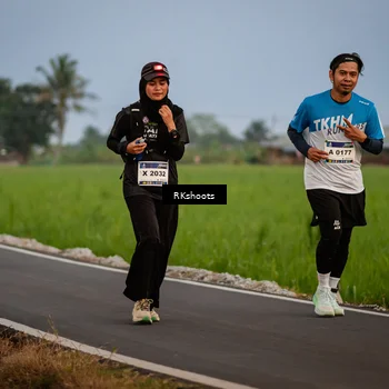 Runner Photo 5768079