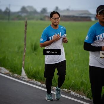 Runner Photo 5768573