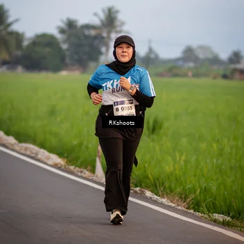Runner Photo 5768876
