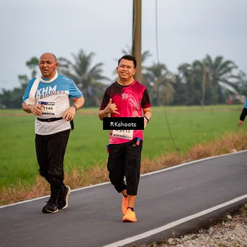 Runner Photo 5769102