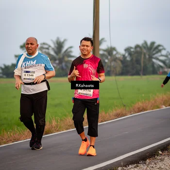 Runner Photo 5769105