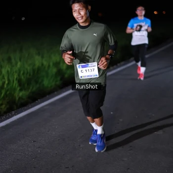 Runner Photo 5769179