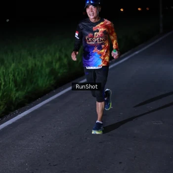 Runner Photo 5769236