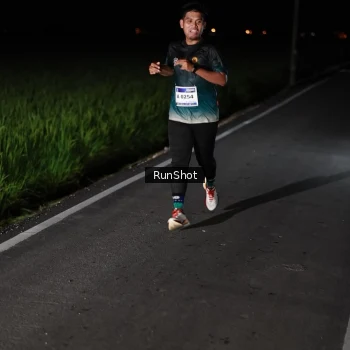 Runner Photo 5769437