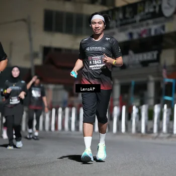 Runner Photo 5771696