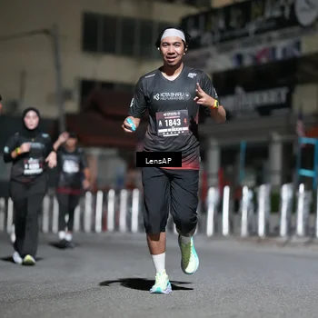 Runner Photo 5771698