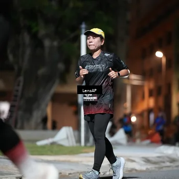 Runner Photo 5771717