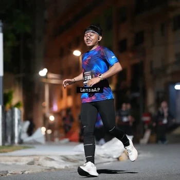 Runner Photo 5771722