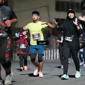 Runner Photo 5771774