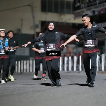 Runner Photo 5771842