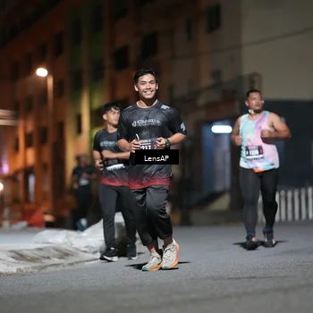 Runner Photo 5771944