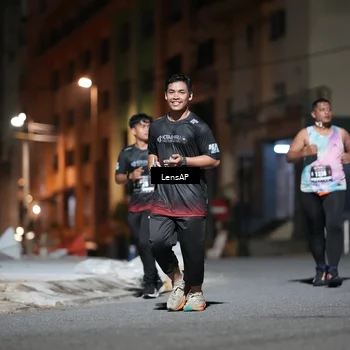 Runner Photo 5771947