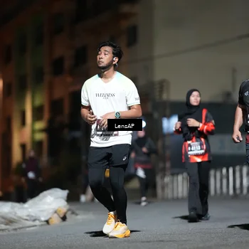 Runner Photo 5772026