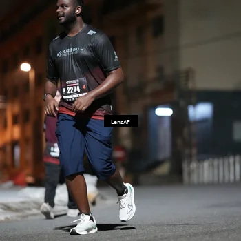 Runner Photo 5772049