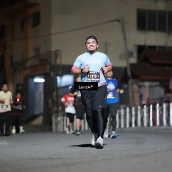 Runner Photo 5772098