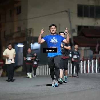 Runner Photo 5772104
