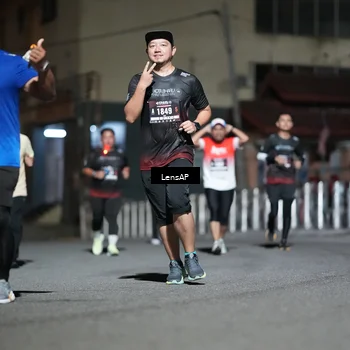 Runner Photo 5772112