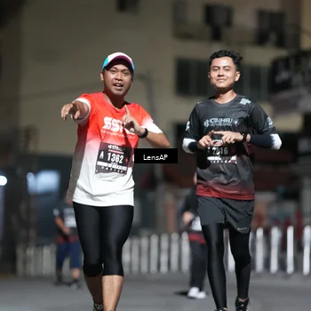 Runner Photo 5772119