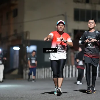 Runner Photo 5772121