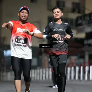 Runner Photo 5772125