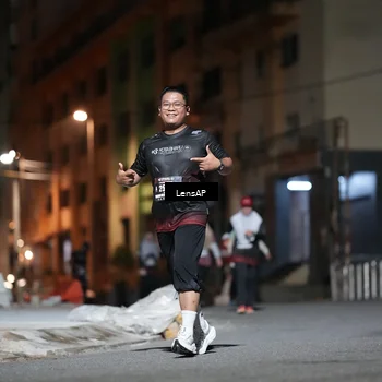 Runner Photo 5772181