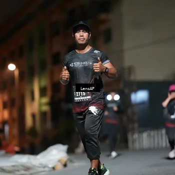 Runner Photo 5772202