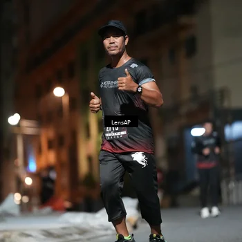 Runner Photo 5772203