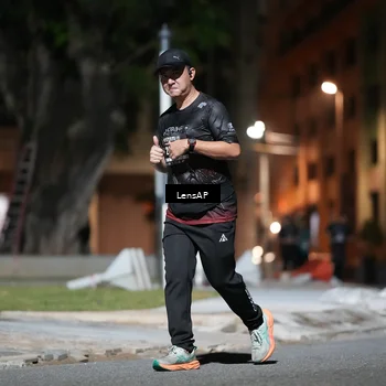 Runner Photo 5772276