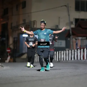 Runner Photo 5772295