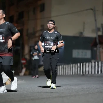 Runner Photo 5772305