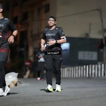 Runner Photo 5772306