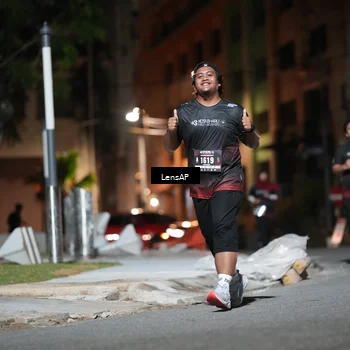 Runner Photo 5772324