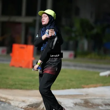 Runner Photo 5772347