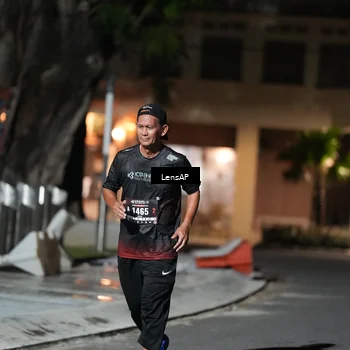 Runner Photo 5772373