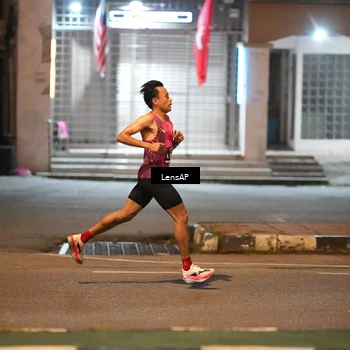 Runner Photo 5772454