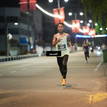 Runner Photo 5772475