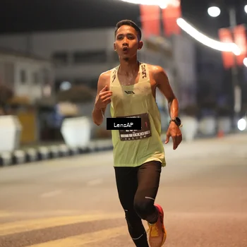 Runner Photo 5772476