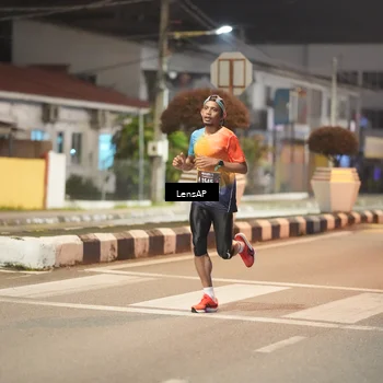 Runner Photo 5772494