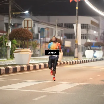 Runner Photo 5772496