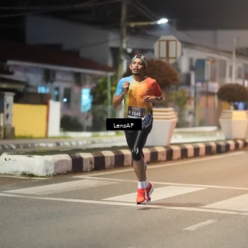 Runner Photo 5772498
