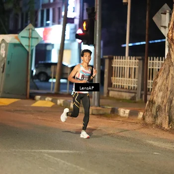 Runner Photo 5772500