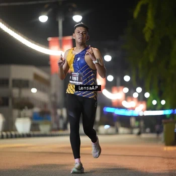 Runner Photo 5772537