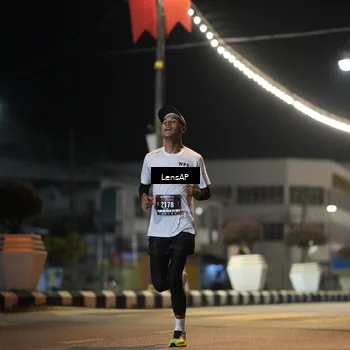 Runner Photo 5772557